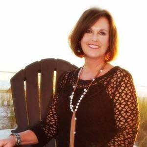 Meet your Posher, Debbie